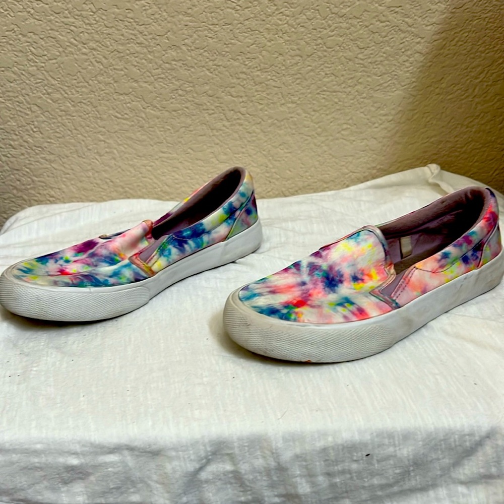 Cat & Jack Tie dye shoes